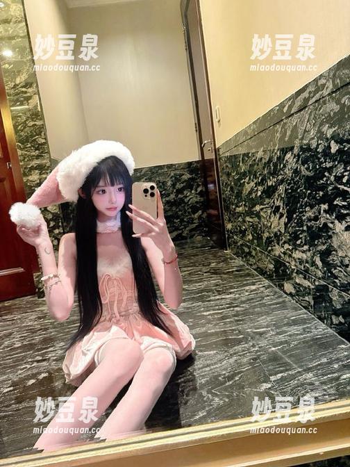 梦丝女神 - 玥玥夏天：原图精选，挑逗你的视觉神经！.txt