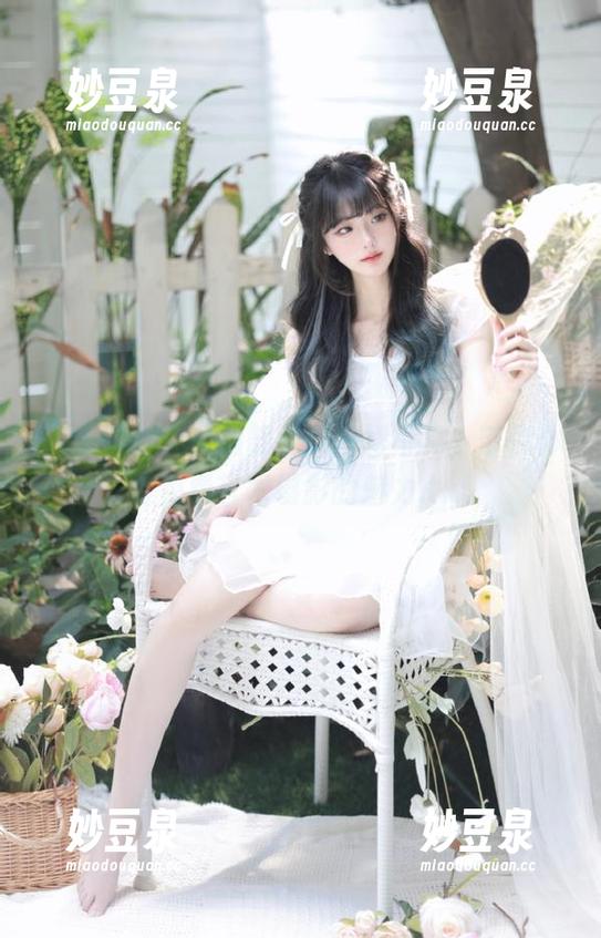 梦丝女神 - 花月舞携带白裙写真，带你体验免费艺术摄影的魅力.txt