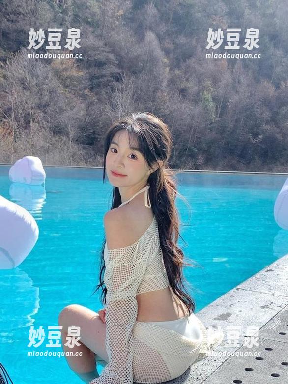 模范学院 - 瑜伽与美丽的结合，白茹雪Abby写真图片资源大揭秘.txt