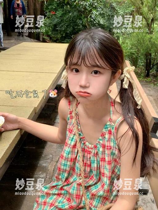 秀人网-Egg尤妮丝 秀人网 - 重磅推出Egg尤妮丝的灰丝写真集,精选每一瞬间,带你领略不一样的魅力!.txt