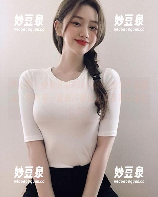 秀人网-Kikibaby 秀人网 - 快来分享Kikibaby的水手服图集,感受每一张照片传达出的青春与活力!.txt