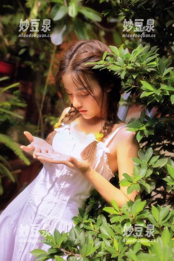 秀人网 - 精选美图：Sugar糖酒酒与丝袜的缤纷旅程等你来欣赏！.txt