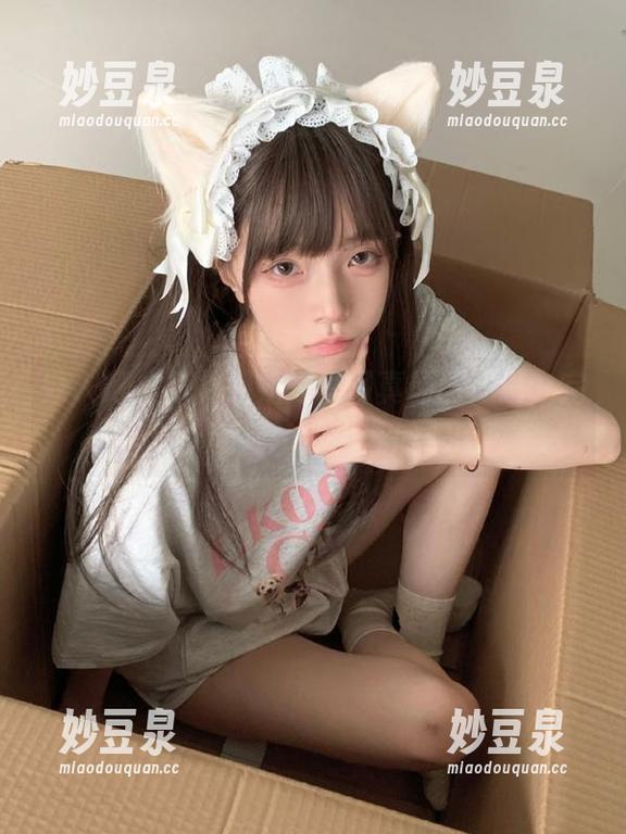 秀人网-凯竹姐姐 秀人网 - 凯竹姐姐透明写真原图放送,完美展现她的迷人气质.txt