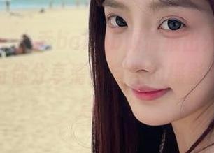 秀人网 - 小乔babyb倾情推出天台美图资源，与你分享清新自然的摄影灵感与创意.txt