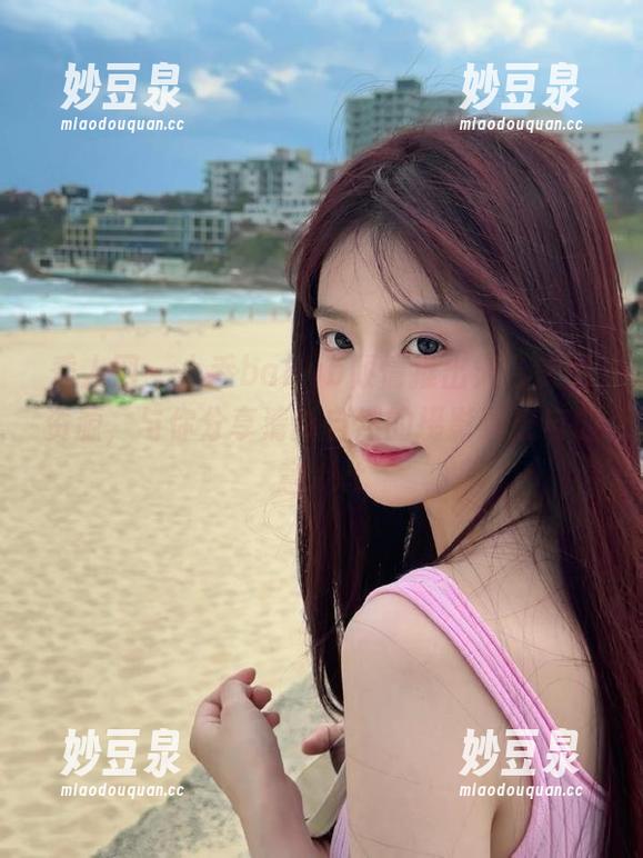 秀人网-小乔babyb 秀人网 - 小乔babyb倾情推出天台美图资源,与你分享清新自然的摄影灵感与创意.txt