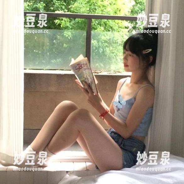 秀人网 - 张思允Nice眼镜写真合集：千种风情图包，带你领略时尚新风潮.txt