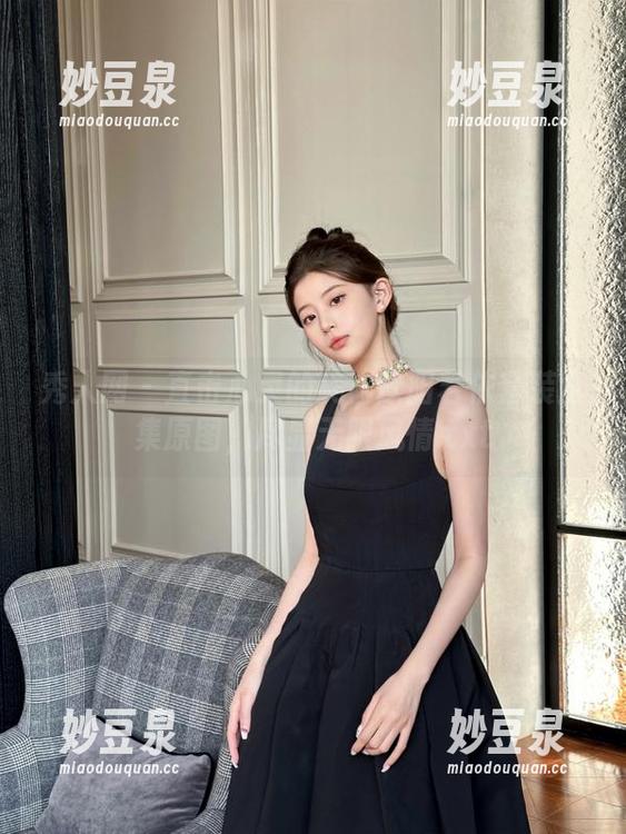 秀人网 - 直击心灵的美：欧阳若依套装全集原图，尽显无限风情.txt