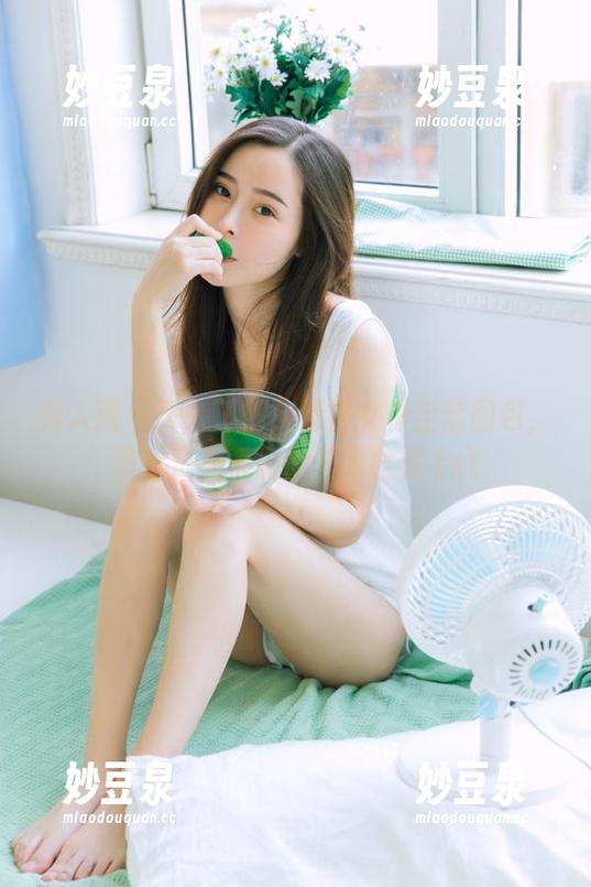 秀人网 - 深入了解，清妙女神全套图包，带你进入摄影的艺术世界.txt