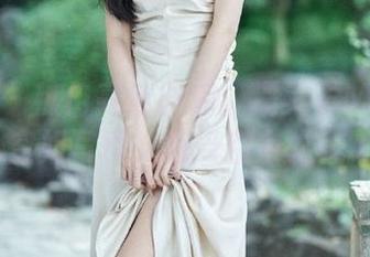 秀人网 - 热门高清图库：糯美子MINIbabe空姐写真，感受空中之美.txt