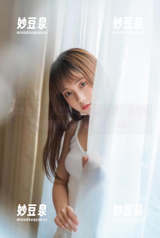 紧急企划-小恩 紧急企划 - 小恩双马尾高清原图,带你领略清新可爱的奇幻之旅!.txt
