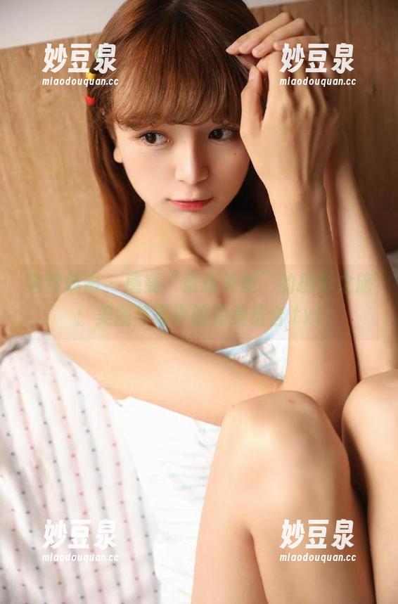 绮梦摄影 - 感受“章章天使”的摄影之旅：美图与写真的完美结合.txt
