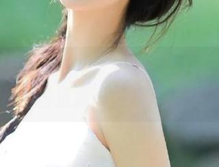 花漾show - 小尤奈牛仔裤写真回顾，精美美图资源一网打尽！.txt