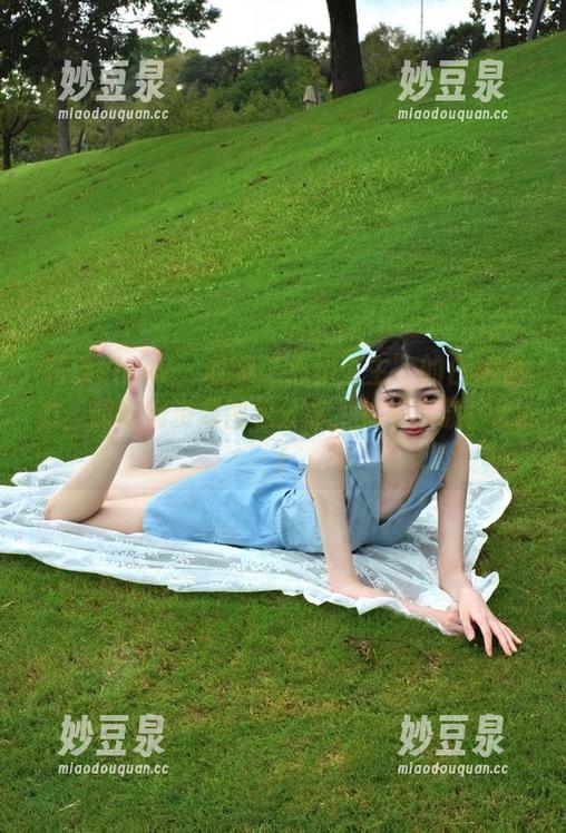 花漾show-心妍公主 花漾show - 收集“心妍公主”的白裙魅力,超详细资源图包分享,快来下载!.txt