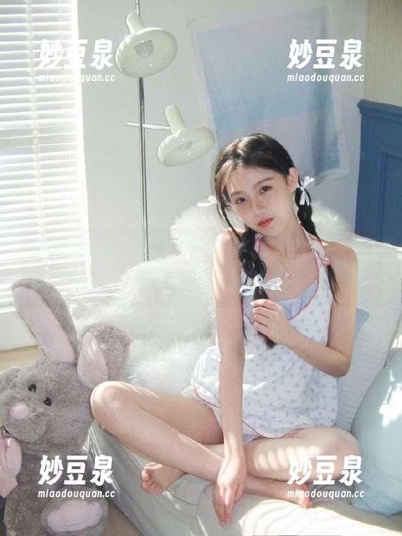 花漾show-玥儿玥er 花漾show - 魅力十足的“玥儿玥er”连体衣图包,唤醒你的时尚资源灵感.txt
