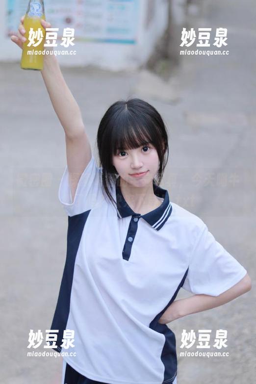 微密圈 - 探索葛征的全套写真，今天喝牛奶了吗？快来下载！.txt