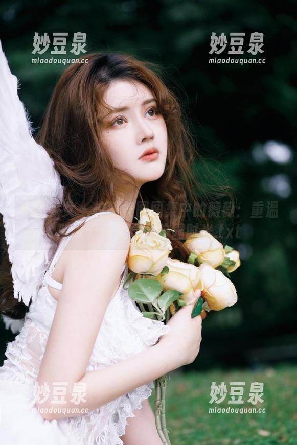觅芙少女-薇薇 觅芙少女 - 校服美图图集中的薇薇:重温那段无忧无虑的校园时光.txt