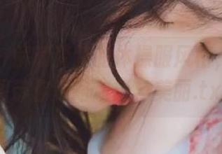 语画界 - 解锁梦梵的体操服风格，精选原图带你领略动感与美丽.txt