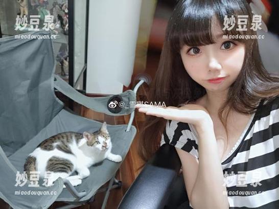 高品质高清图片集：雪琪SAMA与灰兔兔的写真作品，唤醒你的视觉享受。.txt