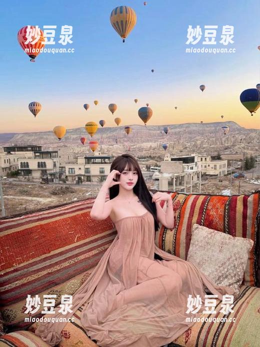 青豆客 - 免费欣赏汪佩妮Penny专属皮衣图册，解锁时尚穿搭的新灵感！.txt