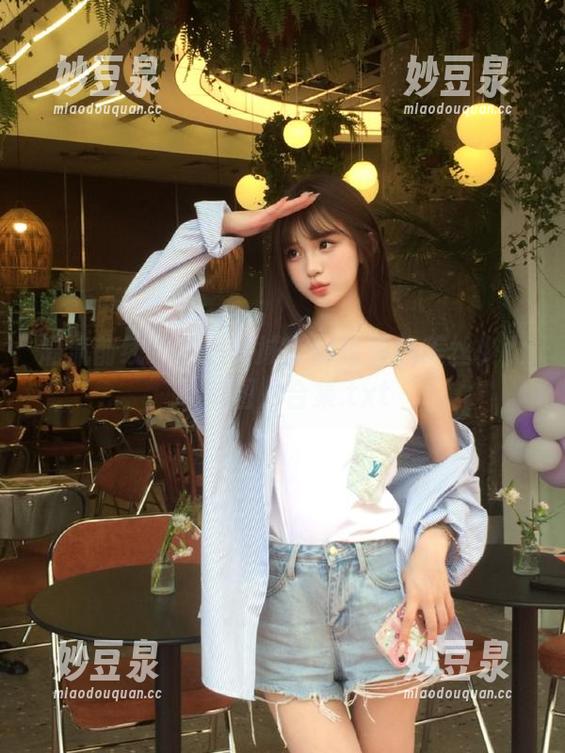 潮流前线：风之领域定制踏青的美丝少女唯美图片合集.txt